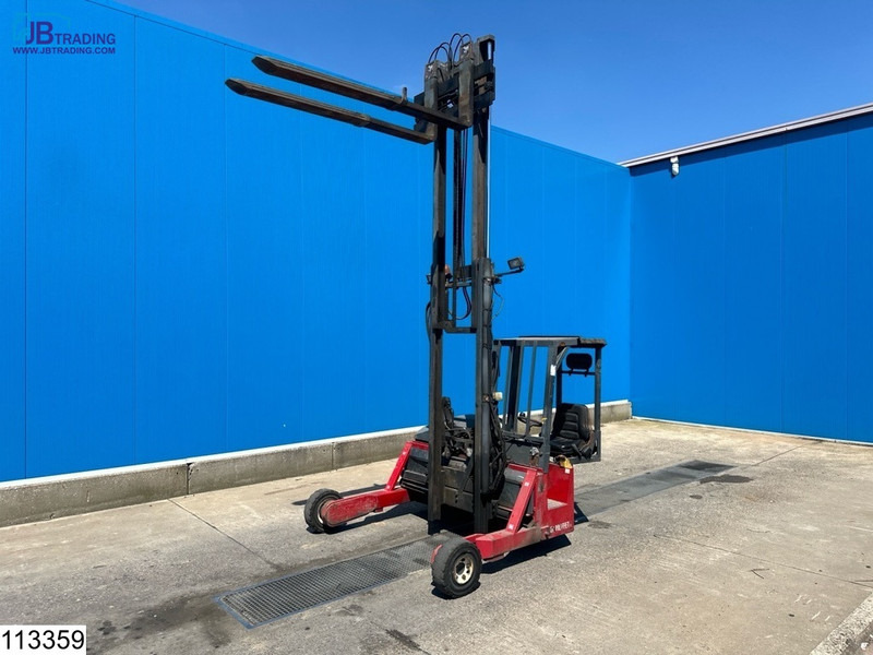 Moffett M4 20.3 3x3, H 3,90 mtr, 2000 KG - 트럭 장착 지게차 : 사진 1 Moffett M4 20.3 3x3, H 3,90 mtr, 2000 KG - 트럭 장착 지게차 : 사진 1