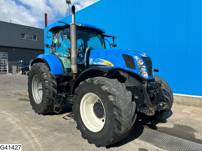New Holland T 7060 T 7060 - 장궤형 트랙터 : 사진 3 New Holland T 7060 T 7060 - 장궤형 트랙터 : 사진 3