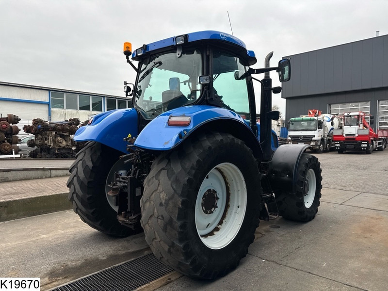 New Holland T6080 - 장궤형 트랙터 : 사진 3 New Holland T6080 - 장궤형 트랙터 : 사진 3