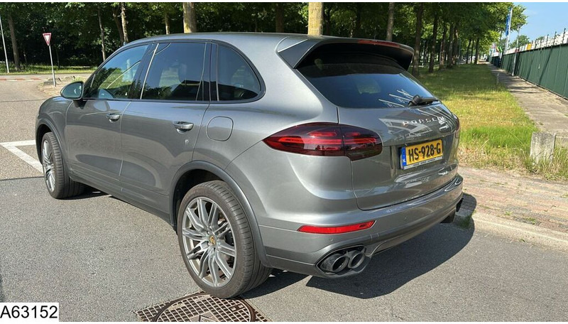 Porsche Cayenne Cayenne S E-Hybrid - 차량 : 사진 3 Porsche Cayenne Cayenne S E-Hybrid - 차량 : 사진 3