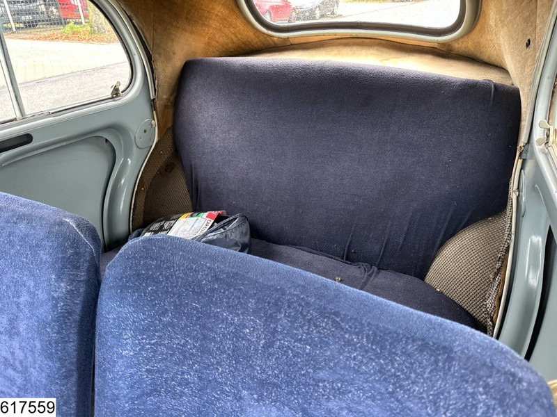 차량 Renault ? 4CV : 사진 9 차량 Renault ? 4CV : 사진 9