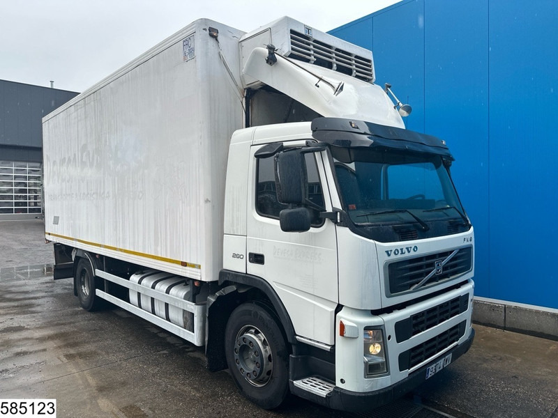 Volvo FM9 260 EURO 3, Thermoking - 냉동탑차 : 사진 3 Volvo FM9 260 EURO 3, Thermoking - 냉동탑차 : 사진 3