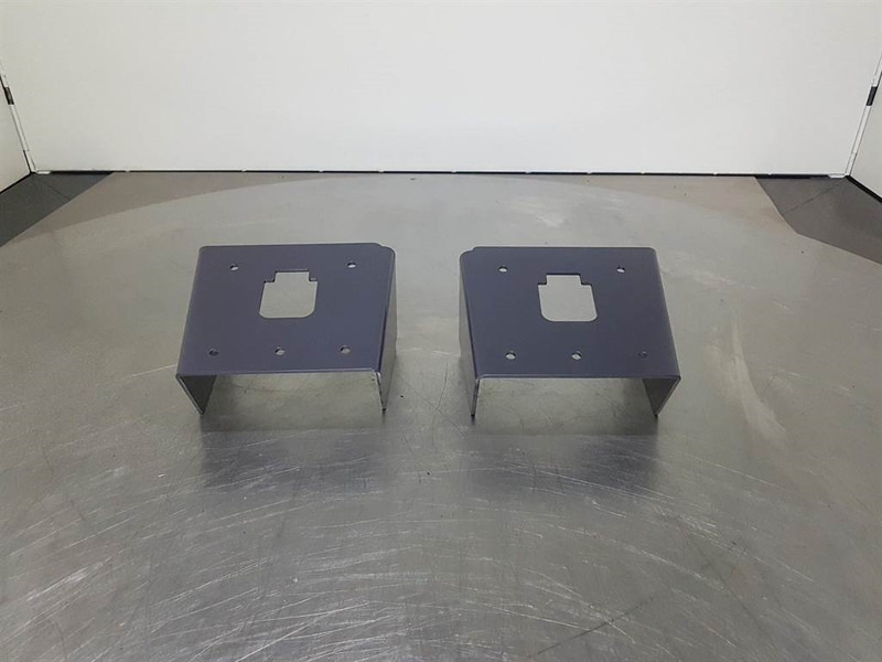 신규 운전실 및 내부 건설기계 용 Ahlmann 4102468A : 사진 6