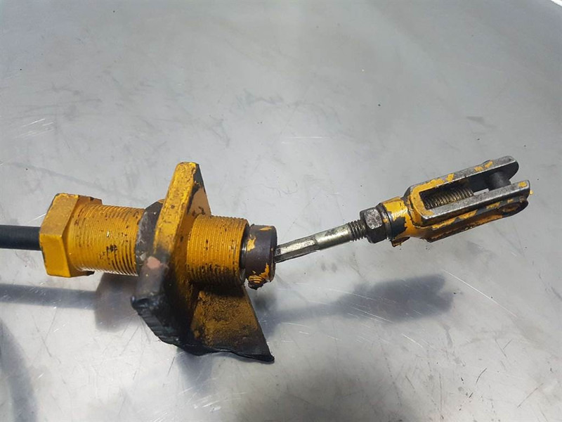 Ahlmann AZ10-5522-086-Handbrake cable/Bremszug/Remkabel - 프레임/ 시 건설기계 용 : 사진 3 Ahlmann AZ10-5522-086-Handbrake cable/Bremszug/Remkabel - 프레임/ 시 건설기계 용 : 사진 3