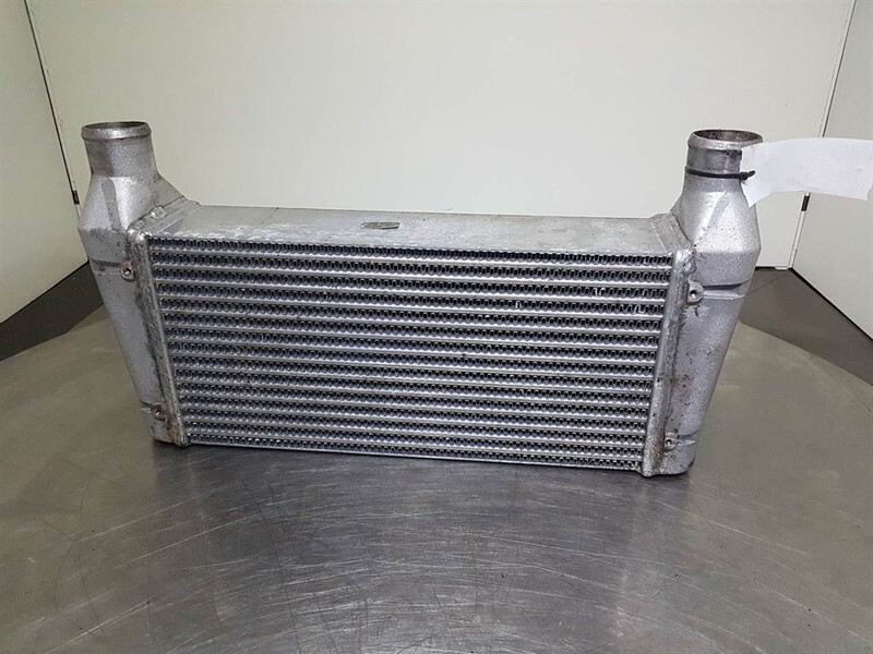 Case 621D-Denso MN127100-17712C-Cooler/Kühler/Koeler - 엔진 건설기계 용 : 사진 3 Case 621D-Denso MN127100-17712C-Cooler/Kühler/Koeler - 엔진 건설기계 용 : 사진 3