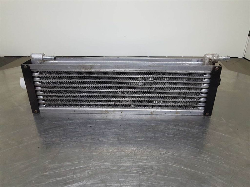 Case 621D-Denso MNY70266601B2C-Airco condenser/koeler - 프레임/ 시 건설기계 용 : 사진 3 Case 621D-Denso MNY70266601B2C-Airco condenser/koeler - 프레임/ 시 건설기계 용 : 사진 3