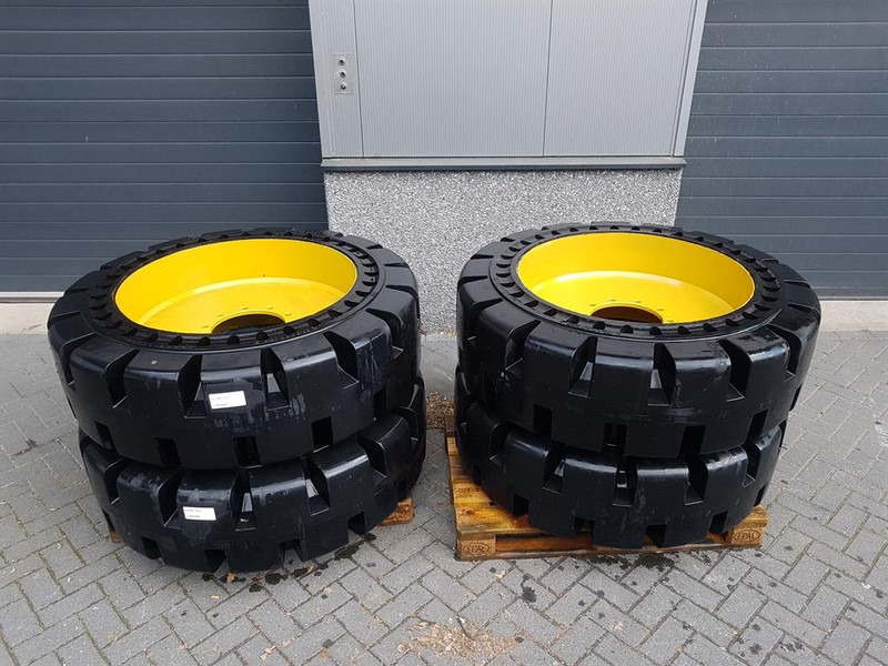 Cat 910/914 - 447-1131 - Tyre/Reifen/Band - 휠 및 타이어 건설기계 용 : 사진 2 Cat 910/914 - 447-1131 - Tyre/Reifen/Band - 휠 및 타이어 건설기계 용 : 사진 2