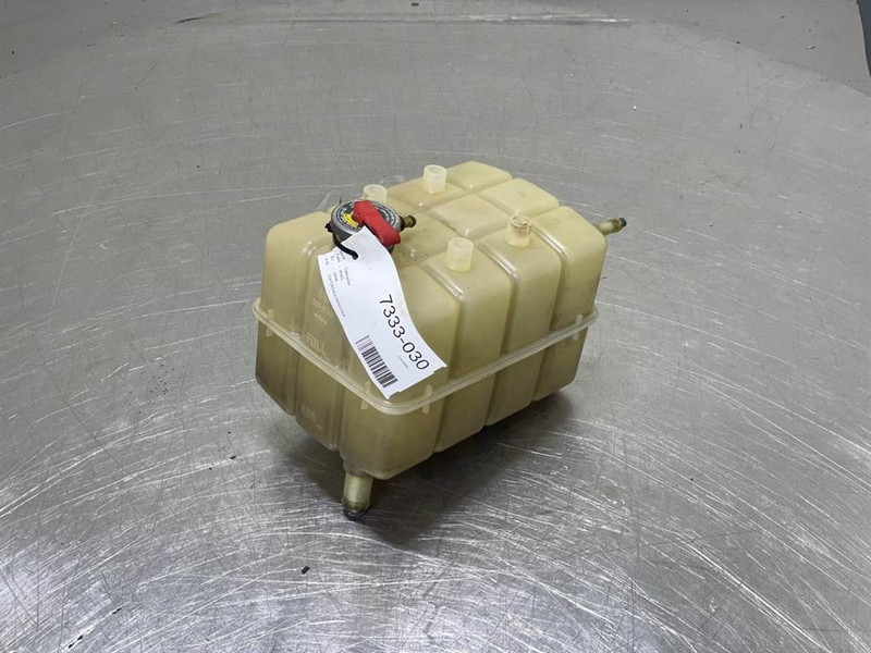 Cat 924G-227-0103-Expansion tank/Ausgleichsbehälter - 엔진 건설기계 용 : 사진 1 Cat 924G-227-0103-Expansion tank/Ausgleichsbehälter - 엔진 건설기계 용 : 사진 1