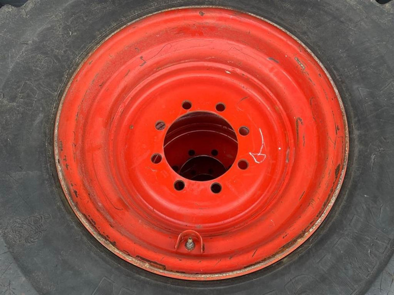 Claas CL956-Michelin 17.5R25-Tire/Reifen/Band - 휠 및 타이어 건설기계 용 : 사진 3 Claas CL956-Michelin 17.5R25-Tire/Reifen/Band - 휠 및 타이어 건설기계 용 : 사진 3