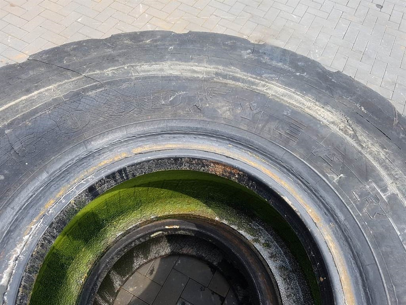 Goodyear 23.5-25 - Tyre/Reifen/Band - 타이어 건설기계 용 : 사진 3 Goodyear 23.5-25 - Tyre/Reifen/Band - 타이어 건설기계 용 : 사진 3