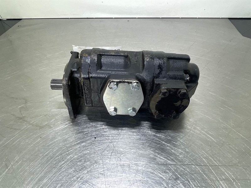Hyundai HL757-7A-31LD-00300-146209-Main pump - 유압 건설기계 용 : 사진 1 Hyundai HL757-7A-31LD-00300-146209-Main pump - 유압 건설기계 용 : 사진 1