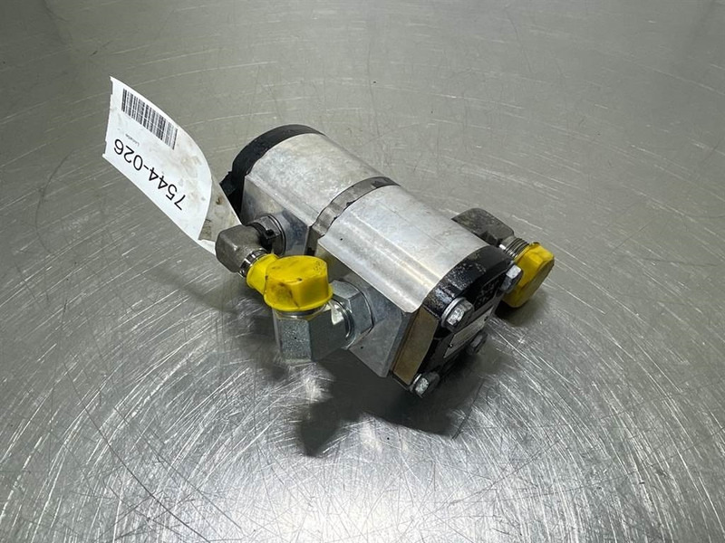 Hyundai HL757-7A-31LD-40500-Fan & brake pump - 유압 건설기계 용 : 사진 4 Hyundai HL757-7A-31LD-40500-Fan & brake pump - 유압 건설기계 용 : 사진 4