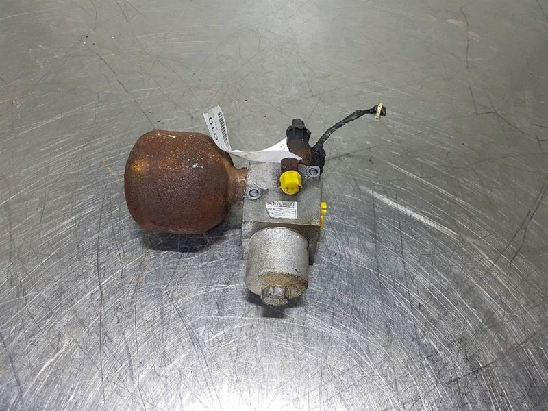 Hyundai HL760-9-3371217-31LM-10301-Valve/Ventile/Ventiel - 유압 : 사진 2 Hyundai HL760-9-3371217-31LM-10301-Valve/Ventile/Ventiel - 유압 : 사진 2