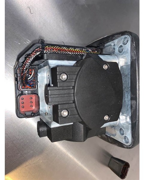 JLG 3006H-Elobau-J4F6ASS00GA0051F-Joystick/Steuergriff - 전기 설비 건설기계 용 : 사진 5 JLG 3006H-Elobau-J4F6ASS00GA0051F-Joystick/Steuergriff - 전기 설비 건설기계 용 : 사진 5