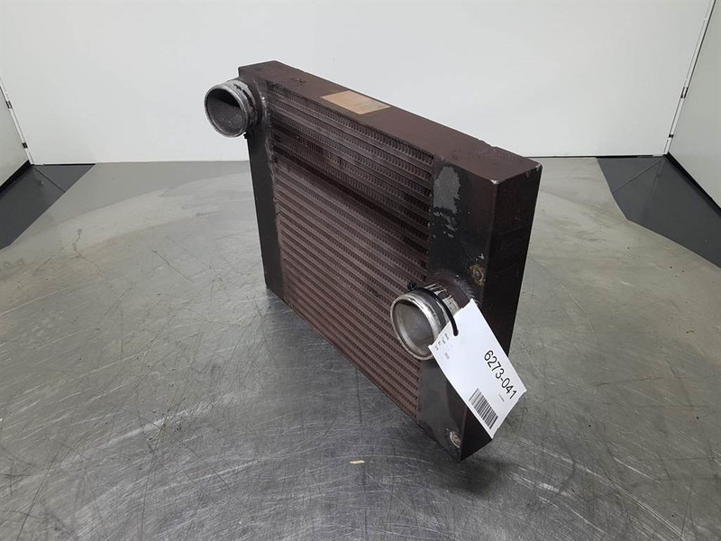 Kramer 880-AKG 0555.064.1800-Cooler/Kühler/Koeler - 엔진 및 부품 건설기계 용 : 사진 2 Kramer 880-AKG 0555.064.1800-Cooler/Kühler/Koeler - 엔진 및 부품 건설기계 용 : 사진 2