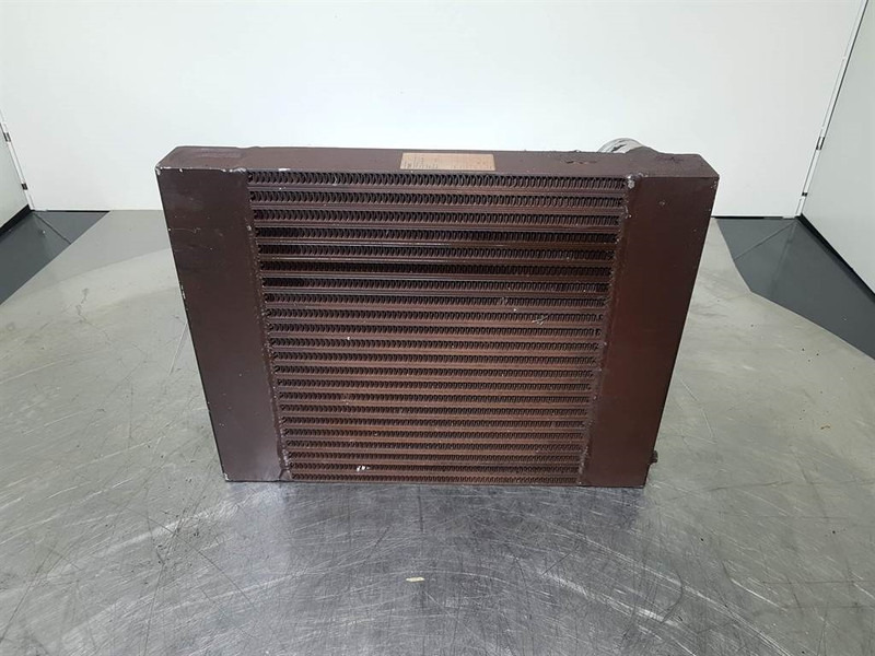 Kramer 880-AKG 0555.064.1800-Cooler/Kühler/Koeler - 엔진 및 부품 건설기계 용 : 사진 3 Kramer 880-AKG 0555.064.1800-Cooler/Kühler/Koeler - 엔진 및 부품 건설기계 용 : 사진 3