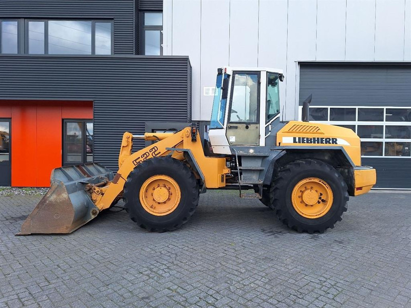 Liebherr L522 - 휠 로더 : 사진 1 Liebherr L522 - 휠 로더 : 사진 1