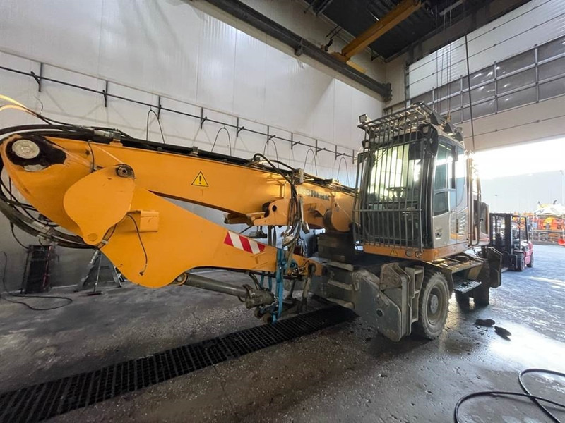 Liebherr LH 22 M - (For parts) - 휠 굴삭기 : 사진 4 Liebherr LH 22 M - (For parts) - 휠 굴삭기 : 사진 4