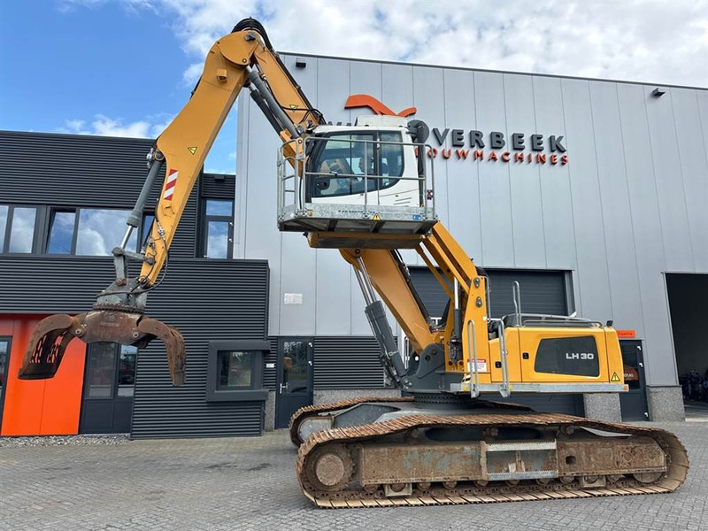 Liebherr LH 30 C - 폐기물/ 산업 처리기 : 사진 1 Liebherr LH 30 C - 폐기물/ 산업 처리기 : 사진 1