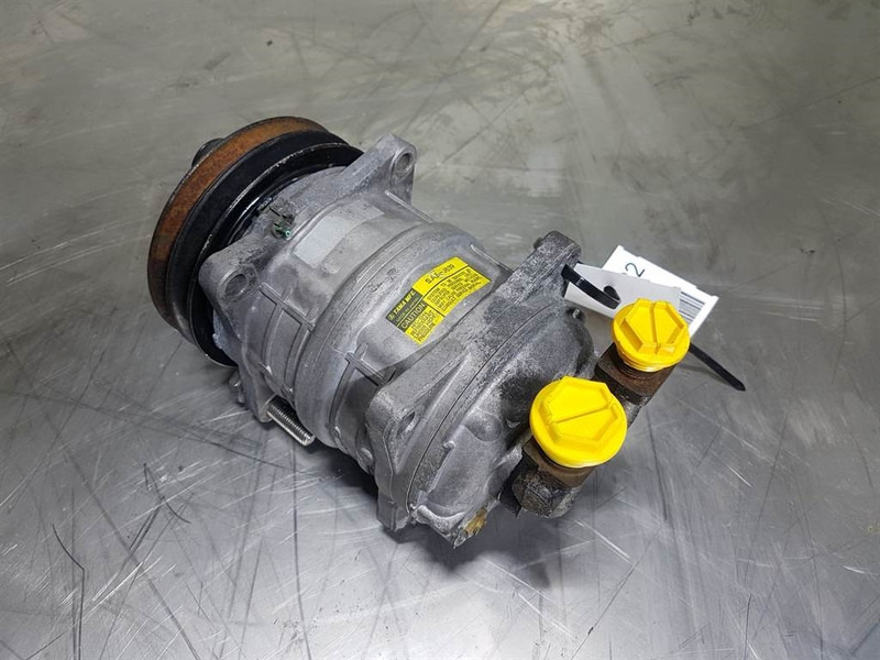 Ljungby Maskin L12 -Tama MFG SAE-J639 - Compressor/Kompres - 에어컨 건설기계 용 : 사진 2 Ljungby Maskin L12 -Tama MFG SAE-J639 - Compressor/Kompres - 에어컨 건설기계 용 : 사진 2
