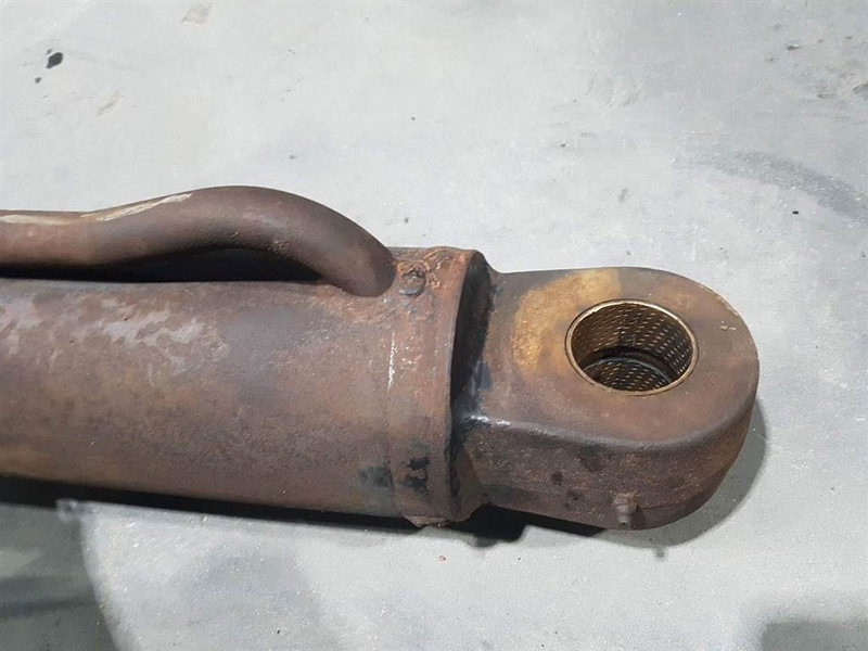 Manitou MLA627 - Lifting cylinder/Hubzylinder/Hefcilinder - 유압 : 사진 3 Manitou MLA627 - Lifting cylinder/Hubzylinder/Hefcilinder - 유압 : 사진 3