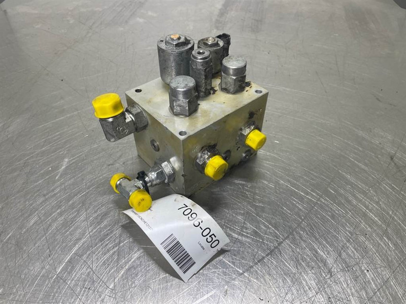 New Holland W110C-CNH 8500565-Valve/Ventile/Ventiel - 유압 건설기계 용 : 사진 1 New Holland W110C-CNH 8500565-Valve/Ventile/Ventiel - 유압 건설기계 용 : 사진 1