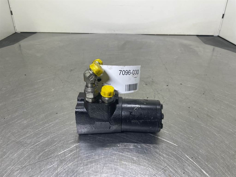 New Holland W110C-Eaton-Steering unit/Lenkeinheit/Orbitrol - 유압 건설기계 용 : 사진 1 New Holland W110C-Eaton-Steering unit/Lenkeinheit/Orbitrol - 유압 건설기계 용 : 사진 1