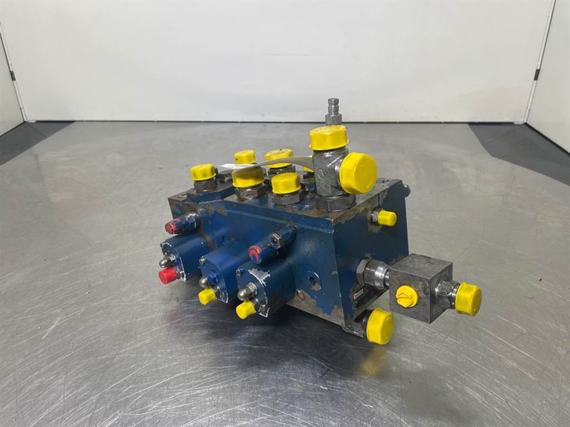 New Holland W110C-Rexroth M6-1213-00/3M6-Valve/Ventile - 유압 건설기계 용 : 사진 2 New Holland W110C-Rexroth M6-1213-00/3M6-Valve/Ventile - 유압 건설기계 용 : 사진 2