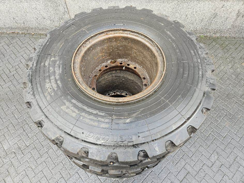 O & K L25.5-Renova 20.5R25-Tire/Reifen/Band - 휠 및 타이어 건설기계 용 : 사진 4 O & K L25.5-Renova 20.5R25-Tire/Reifen/Band - 휠 및 타이어 건설기계 용 : 사진 4