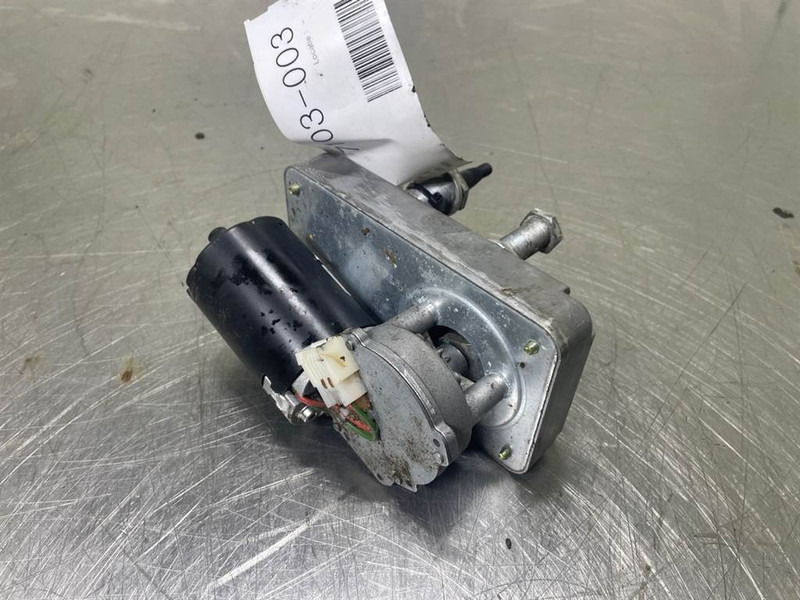 O & K L25.5-Valeo 150.743-24V-Wiper motor/Wischermotor - 전기 설비 건설기계 용 : 사진 2 O & K L25.5-Valeo 150.743-24V-Wiper motor/Wischermotor - 전기 설비 건설기계 용 : 사진 2