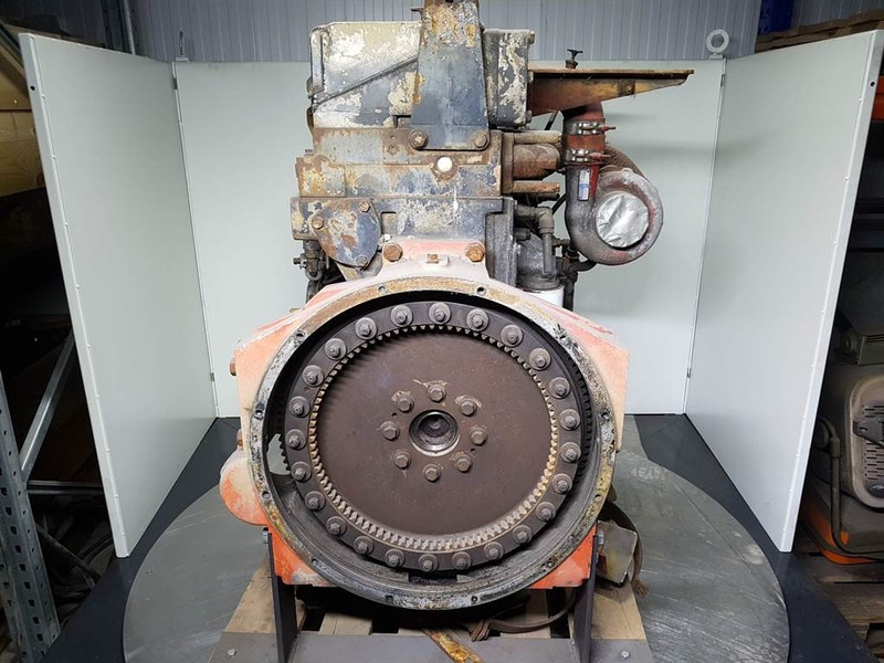 O & K L45-Cummins M11C250-Engine/Motor - 엔진 및 부품 건설기계 용 : 사진 2 O & K L45-Cummins M11C250-Engine/Motor - 엔진 및 부품 건설기계 용 : 사진 2
