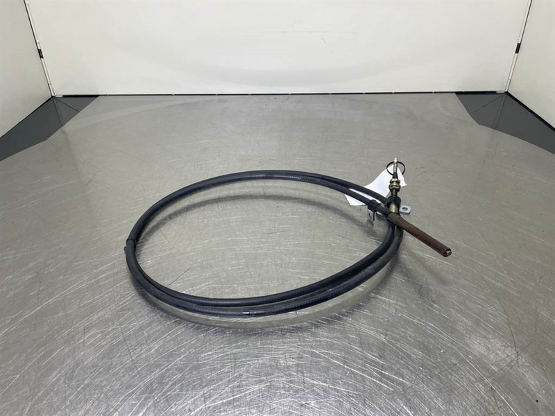 Schaeff SKL834-0461527025/6451371000-Handbrake cable - 프레임/ 시 건설기계 용 : 사진 1 Schaeff SKL834-0461527025/6451371000-Handbrake cable - 프레임/ 시 건설기계 용 : 사진 1