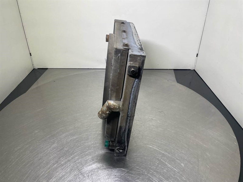 Schaeff SKL843-5010660860/5010663023-Cooler/Kühler/Koeler - 엔진 건설기계 용 : 사진 2 Schaeff SKL843-5010660860/5010663023-Cooler/Kühler/Koeler - 엔진 건설기계 용 : 사진 2