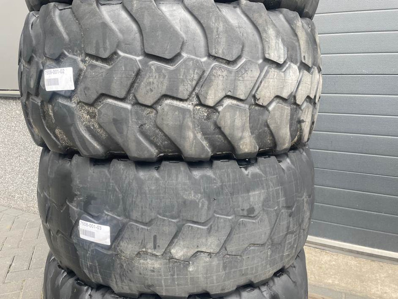 Terex TL120-Barkley 405/70R20-Tire/Reifen/Band - 휠 및 타이어 건설기계 용 : 사진 4 Terex TL120-Barkley 405/70R20-Tire/Reifen/Band - 휠 및 타이어 건설기계 용 : 사진 4