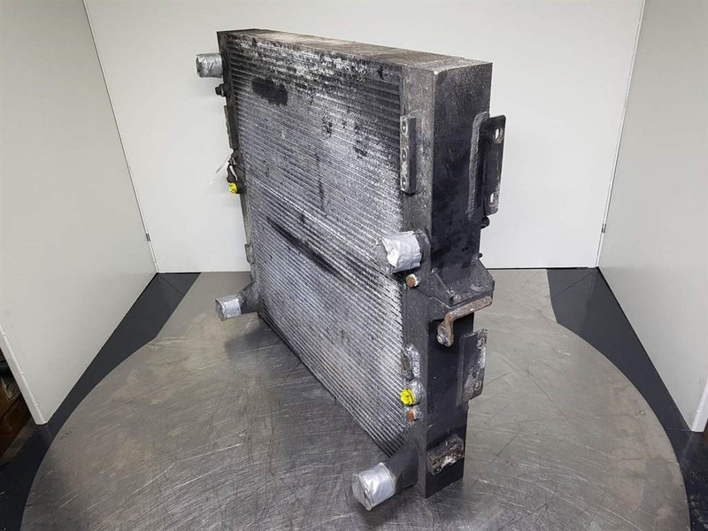 Terex TL260 - Cooler/Kühler/Koeler - 엔진 및 부품 건설기계 용 : 사진 2 Terex TL260 - Cooler/Kühler/Koeler - 엔진 및 부품 건설기계 용 : 사진 2