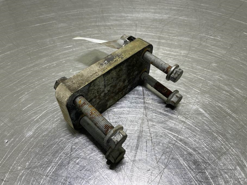 Volvo L30B - Axle mounting/Achsbefestigung/Asstrop - 프레임/ 시 건설기계 용 : 사진 1 Volvo L30B - Axle mounting/Achsbefestigung/Asstrop - 프레임/ 시 건설기계 용 : 사진 1