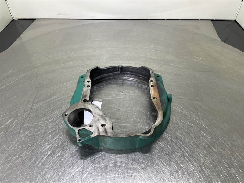 Volvo L30B-Z/X-TD2011L04I-Flywheel housing - 엔진 건설기계 용 : 사진 1 Volvo L30B-Z/X-TD2011L04I-Flywheel housing - 엔진 건설기계 용 : 사진 1
