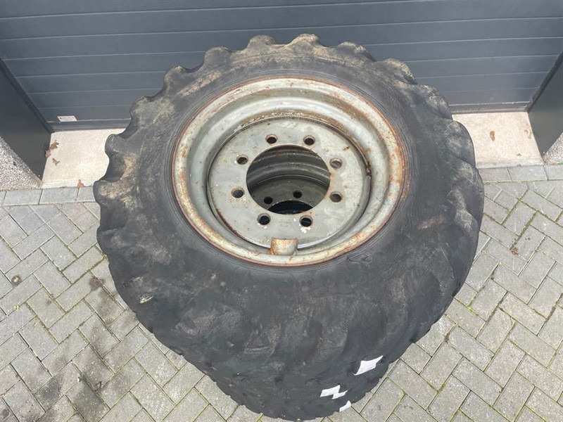 Volvo L30D-Firestone 12.5-20-Tire/Reifen/Band - 휠 및 타이어 건설기계 용 : 사진 5 Volvo L30D-Firestone 12.5-20-Tire/Reifen/Band - 휠 및 타이어 건설기계 용 : 사진 5