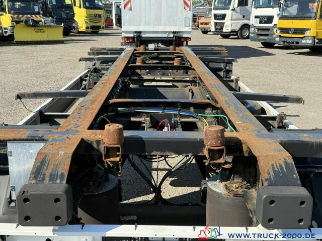 Krone AZ18 Box Carrier - Luft - BPW Achsen - 컨테이너 운반 장치/ 스와프 보디 트레일러 : 사진 3 Krone AZ18 Box Carrier - Luft - BPW Achsen - 컨테이너 운반 장치/ 스와프 보디 트레일러 : 사진 3