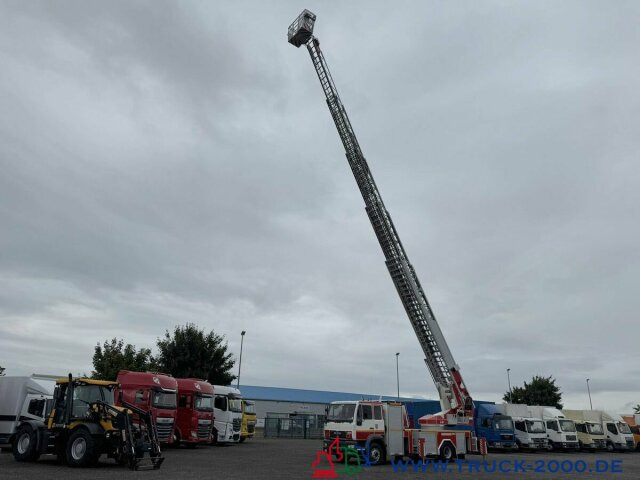 MAN 15.285 METZ Feuerwehr Drehleiter 39mRettungskorb - 트럭 : 사진 2 MAN 15.285 METZ Feuerwehr Drehleiter 39mRettungskorb - 트럭 : 사진 2