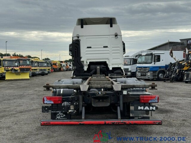 MAN TGX 26.480 XLX Haus Bett hydr Hub Multi Wechsler - 컨테이너 운반 장치/ 스와프 보디 트럭 : 사진 2 MAN TGX 26.480 XLX Haus Bett hydr Hub Multi Wechsler - 컨테이너 운반 장치/ 스와프 보디 트럭 : 사진 2