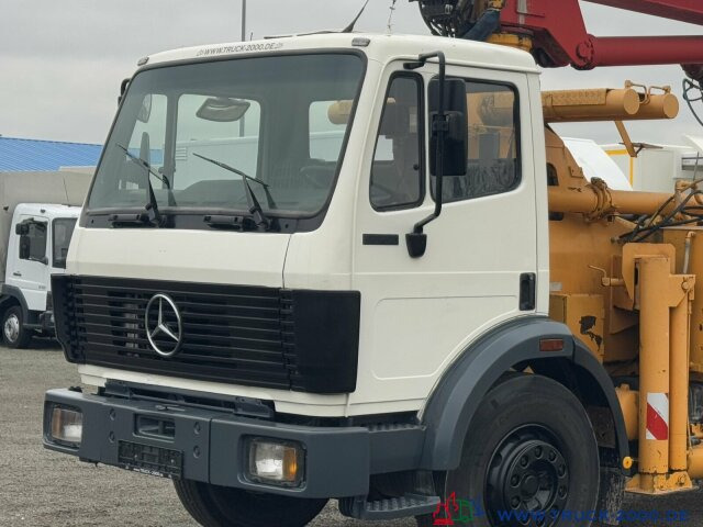 Mercedes-Benz 1722 Betonpumpe Schwing 23m 4 Mast Hallenmeister - 크레인 트럭 : 사진 2 Mercedes-Benz 1722 Betonpumpe Schwing 23m 4 Mast Hallenmeister - 크레인 트럭 : 사진 2