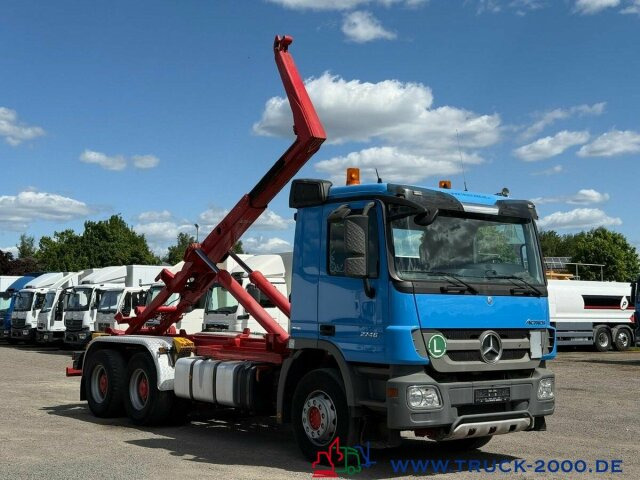 Mercedes-Benz 2746 Actros 6x4 Meiller Deutscher LKW - 후크 리프트 트럭 : 사진 3 Mercedes-Benz 2746 Actros 6x4 Meiller Deutscher LKW - 후크 리프트 트럭 : 사진 3