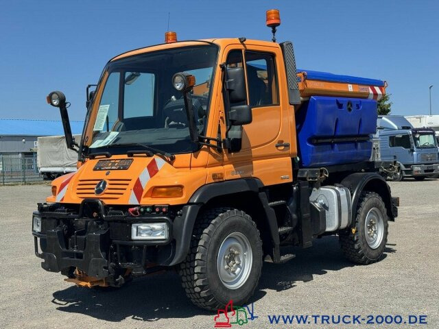 Unimog U300 4x4 Winterdienst Salzstreuer Zapfwelle - 트럭 : 사진 4 Unimog U300 4x4 Winterdienst Salzstreuer Zapfwelle - 트럭 : 사진 4