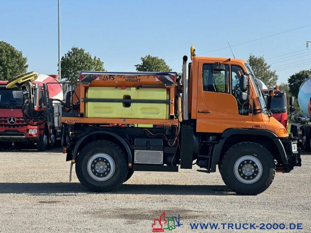 Unimog U400 Winterdienst Salzstreuer - *Schneeschild* - 제설차량 : 사진 2 Unimog U400 Winterdienst Salzstreuer - *Schneeschild* - 제설차량 : 사진 2