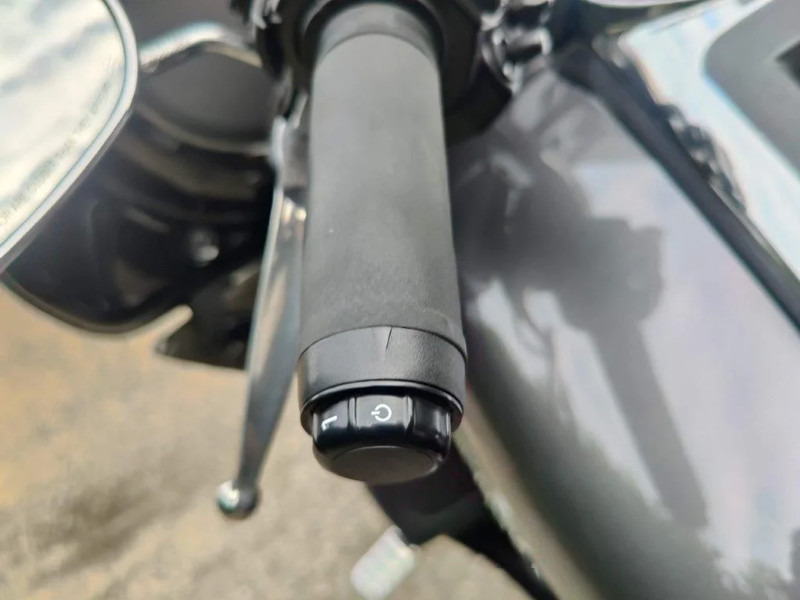 Harley-Davidson Electra Glide Ultra Limited 103" - 오토바이 : 사진 4 Harley-Davidson Electra Glide Ultra Limited 103" - 오토바이 : 사진 4