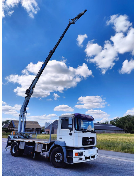 MAN 18.410 F2000 Cormach 22000 E4F + jib - 드롭사이드/ 플랫베드 트럭, 크레인 트럭 : 사진 1 MAN 18.410 F2000 Cormach 22000 E4F + jib - 드롭사이드/ 플랫베드 트럭, 크레인 트럭 : 사진 1