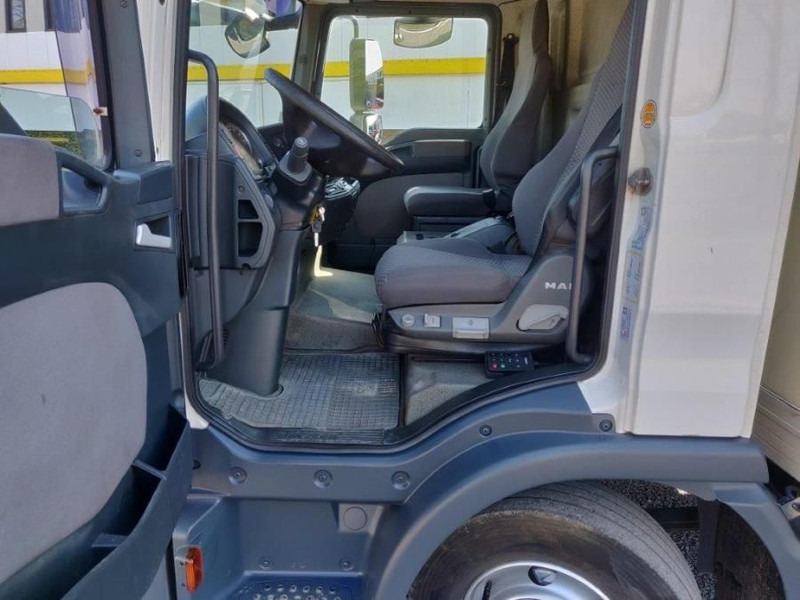 MAN TGL 12.210 Automaat euro4 - 박스 트럭 : 사진 5 MAN TGL 12.210 Automaat euro4 - 박스 트럭 : 사진 5