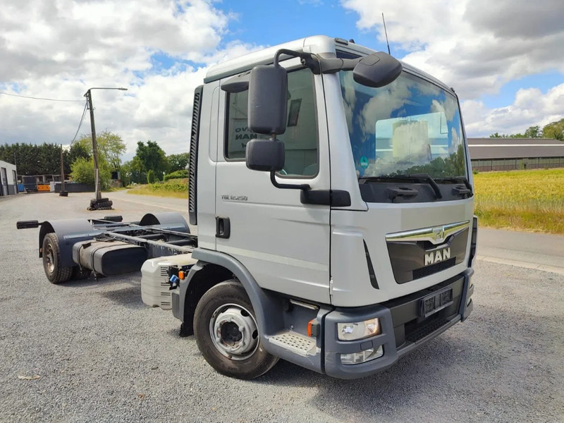 MAN TGL 12.250 Chassis cabine Euro6 - 캡 새시 트럭 : 사진 1 MAN TGL 12.250 Chassis cabine Euro6 - 캡 새시 트럭 : 사진 1