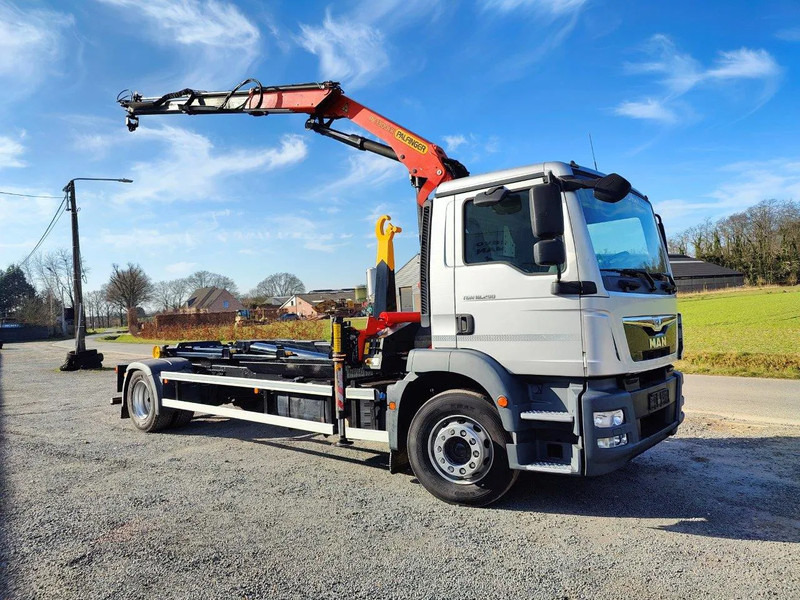 MAN TGM 18.290 Container + Palfinger PK13001 - 후크 리프트 트럭, 크레인 트럭 : 사진 1 MAN TGM 18.290 Container + Palfinger PK13001 - 후크 리프트 트럭, 크레인 트럭 : 사진 1